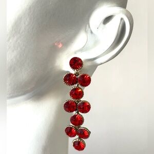 🎄 4/25$ Red dangle glass rhinestones earrings